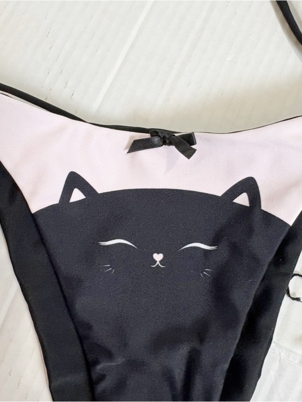 Kitteny Minou Kitty Cat Bikini Bottoms Size Large String Bikini Cheeky Black - Picture 7 of 14
